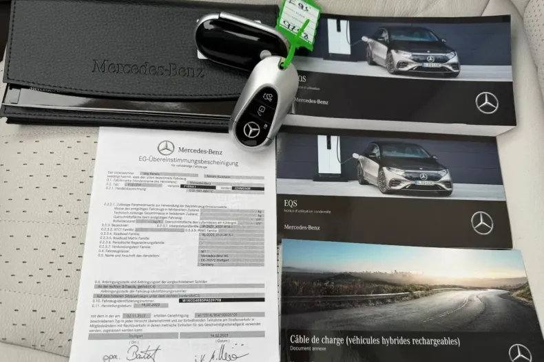 Mercedes-Benz EQS din 2023 cu 19.816 km - oferta MER182364 - foto 41