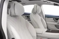 Mercedes-Benz EQS din 2022 cu 12.600 km - oferta MER182365 - foto 7