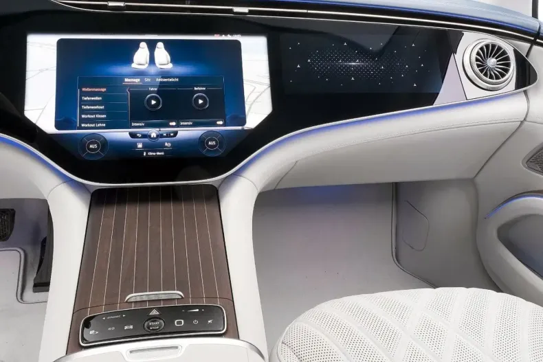 Mercedes-Benz EQS din 2022 cu 12.600 km - oferta MER182365 - foto 11