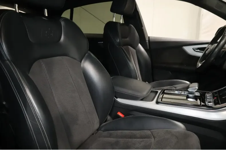 Audi Q8 din 2022 cu 99.100 km - oferta AUD182367 - foto 8