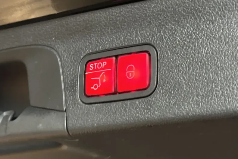 Mercedes-Benz GLS 450 (Clasa GLS) din 2024 cu 40.552 km - oferta MER182368 - foto 8