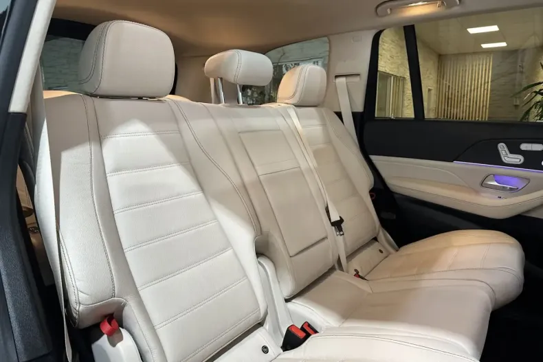 Mercedes-Benz GLS 450 (Clasa GLS) din 2024 cu 40.552 km - oferta MER182368 - foto 20