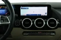 Mercedes-Benz GLA 220 (Clasa GLA) din 2024 cu 10.000 km - oferta MER182371 - foto 7