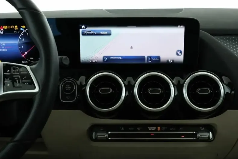 Mercedes-Benz GLA 220 (Clasa GLA) din 2024 cu 10.000 km - oferta MER182371 - foto 7