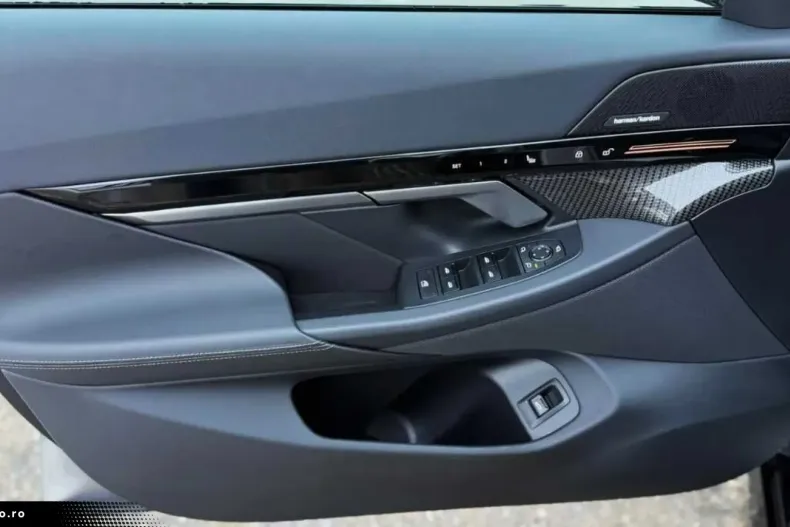 BMW 520 (Seria 5) din 2025 cu 25.000 km - oferta BMW182374 - foto 17