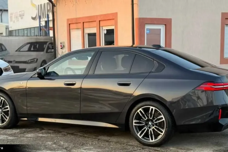 BMW 520 (Seria 5) din 2025 cu 25.000 km - oferta BMW182375 - foto 5