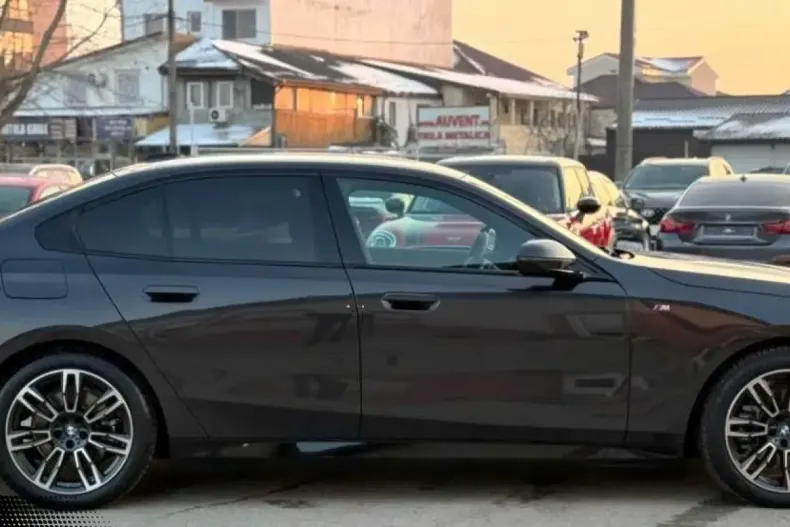 BMW 520 (Seria 5) din 2025 cu 25.000 km - oferta BMW182375 - foto 10
