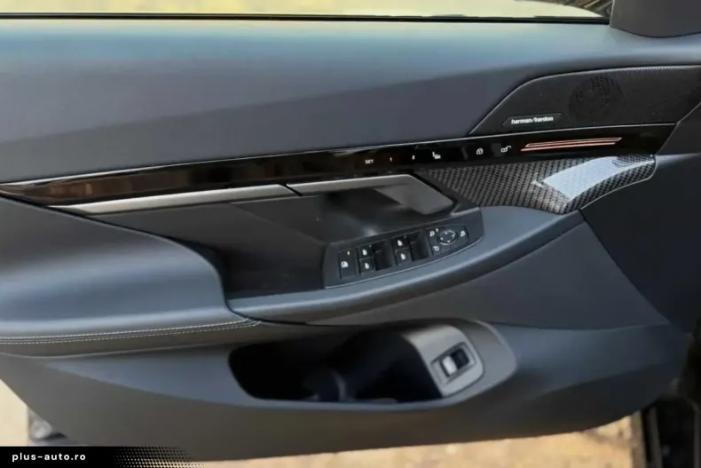 BMW 520 (Seria 5) din 2025 cu 25.000 km - oferta BMW182375 - foto 17