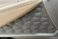 Hyundai SANTA FE din 2022 cu 84.000 km - oferta HYU182376 - foto 20