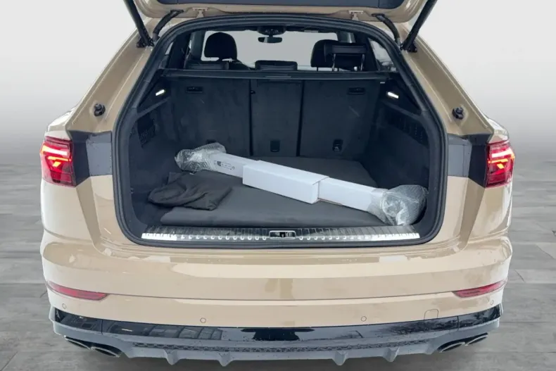 Audi SQ8 din 2025 cu 12.200 km - oferta AUD182379 - foto 7