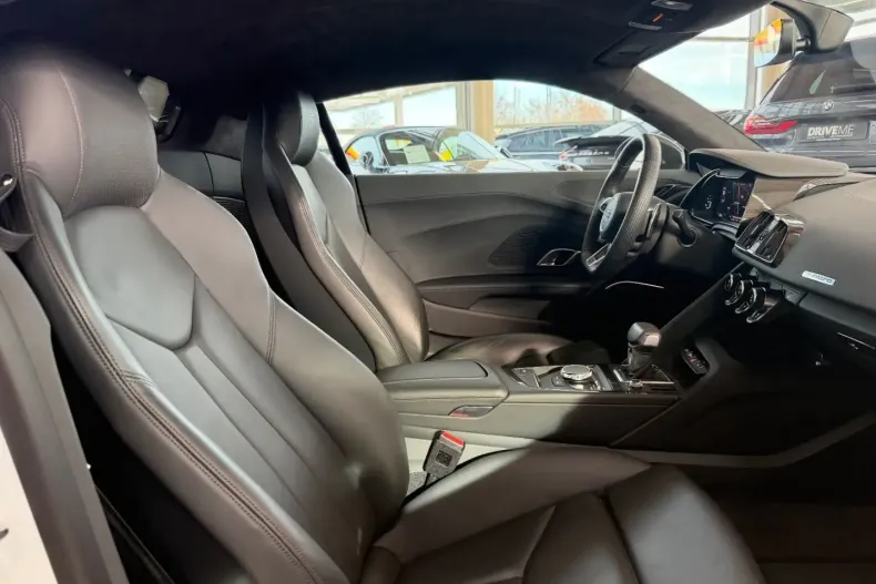 Audi R8 din 2023 cu 11.700 km - oferta AUD182390 - foto 18