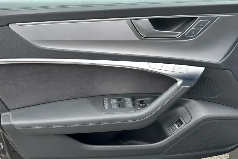 Audi RS6 din 2023 cu 35.800 km - oferta AUD182393 - foto 11