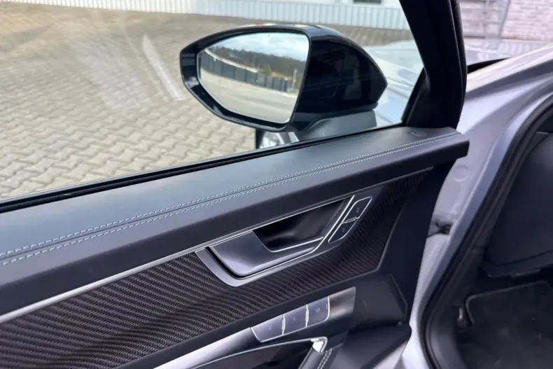 Audi RS6 din 2022 cu 90.000 km - oferta AUD182396 - foto 27