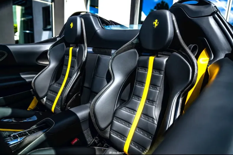 Ferrari SF90 din 2024 cu 3.620 km - oferta FER182400 - foto 13