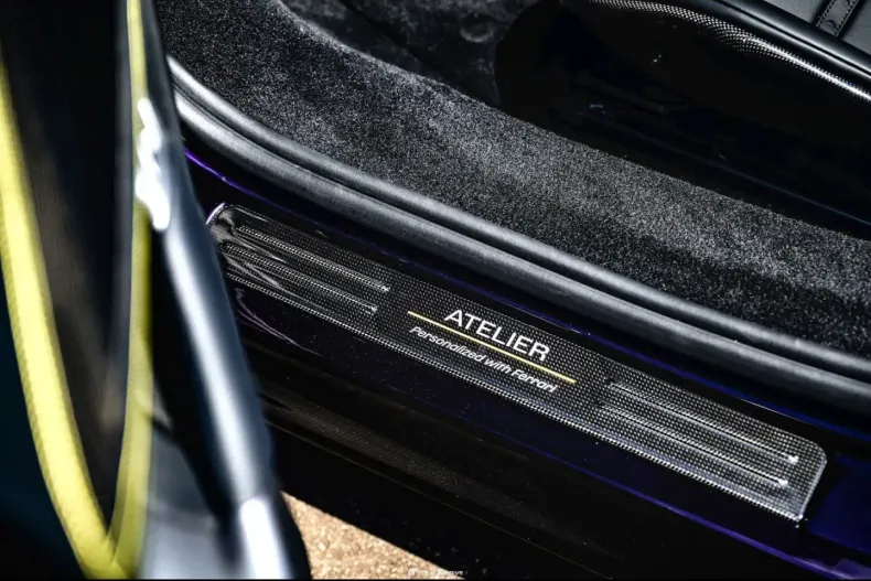 Ferrari SF90 din 2024 cu 3.620 km - oferta FER182400 - foto 21