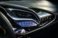 Ferrari SF90 din 2024 cu 3.620 km - oferta FER182400 - foto 23