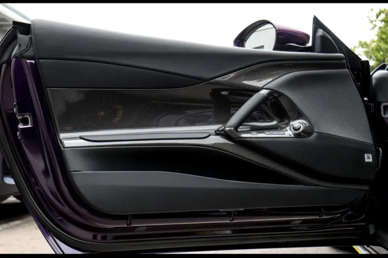 Ferrari 812 din 2023 cu 1.390 km - oferta FER182401 - foto 9