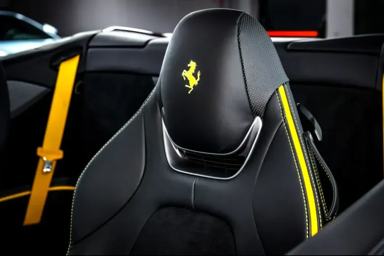 Ferrari Portofino din 2023 cu 2.847 km - oferta FER182403 - foto 21