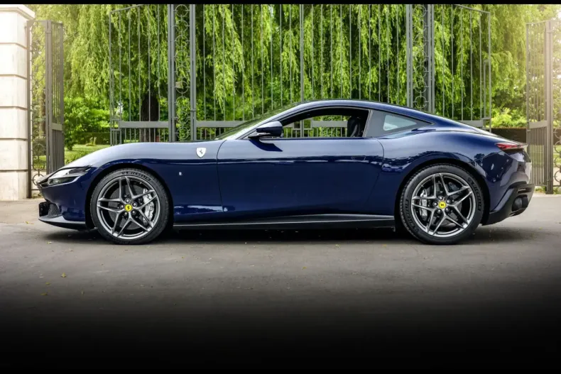 Ferrari Roma din 2023 cu 26.900 km - oferta FER182405 - foto 2