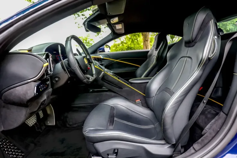 Ferrari Roma din 2023 cu 26.900 km - oferta FER182405 - foto 11