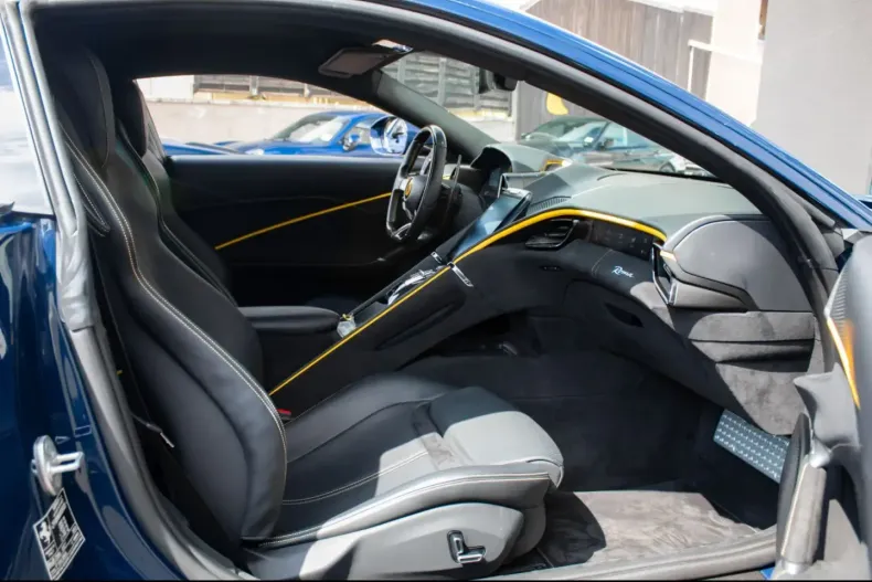 Ferrari Roma din 2023 cu 26.900 km - oferta FER182405 - foto 15