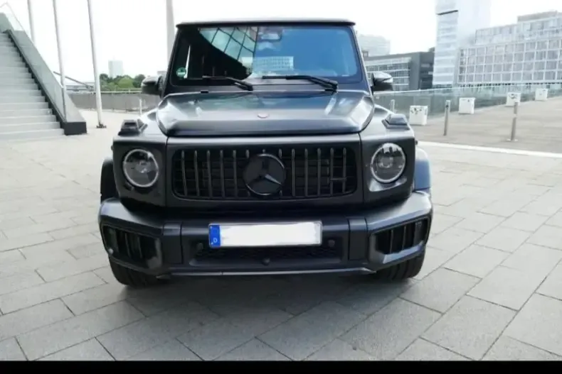Mercedes-Benz G 63 AMG (Clasa G) din 2024 cu 3.700 km - oferta MER182406 - foto 2