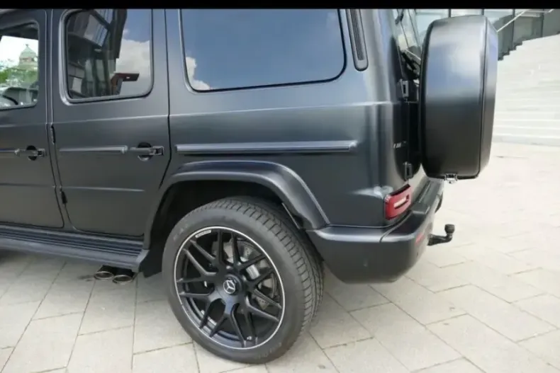 Mercedes-Benz G 63 AMG (Clasa G) din 2024 cu 3.700 km - oferta MER182406 - foto 7