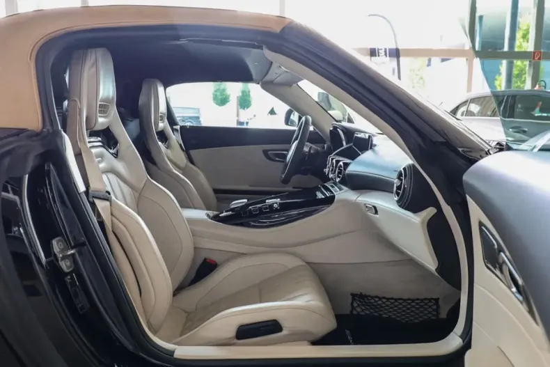 Mercedes-Benz AMG GT (Clasa GT) din 2022 cu 15.817 km - oferta MER182407 - foto 2