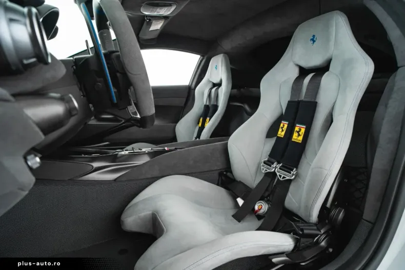 Ferrari 812 din 2023 cu 2.462 km - oferta FER182409 - foto 11