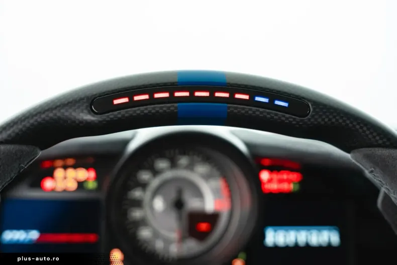 Ferrari 812 din 2023 cu 2.462 km - oferta FER182409 - foto 35