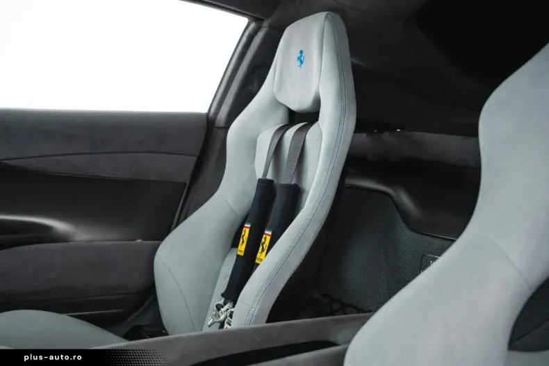 Ferrari 812 din 2023 cu 2.462 km - oferta FER182409 - foto 40