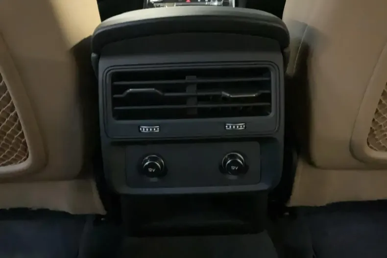 Audi Q8 din 2023 cu 38.352 km - oferta AUD182411 - foto 21