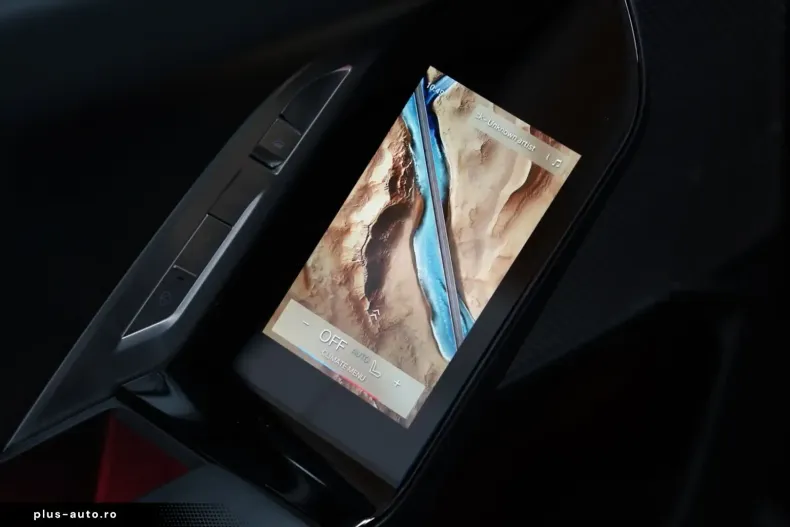 BMW 740 (Seria 7) din 2023 cu 104.000 km - oferta BMW182414 - foto 24