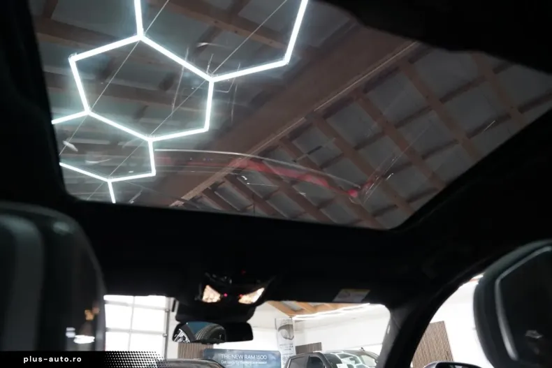 BMW 740 (Seria 7) din 2023 cu 104.000 km - oferta BMW182414 - foto 38