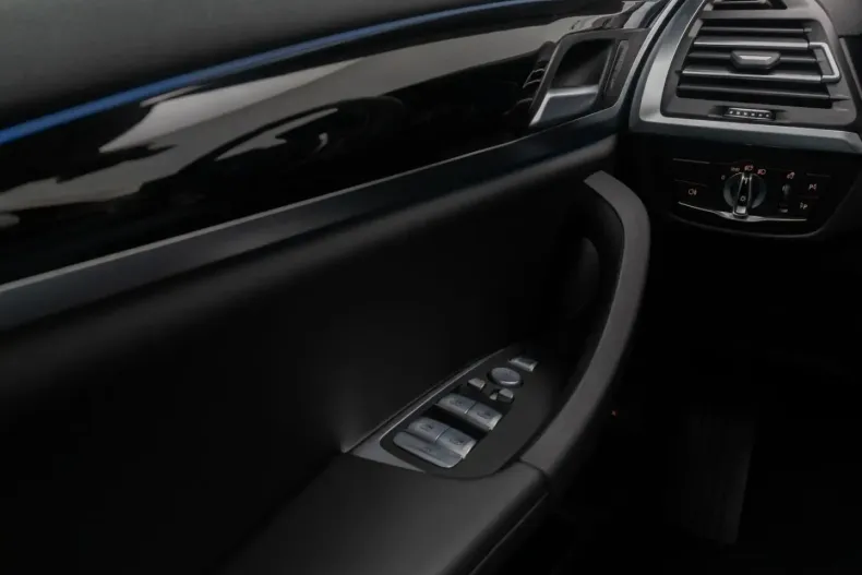 BMW X3 (Seria X) din 2022 cu 89.990 km - oferta BMW182421 - foto 33