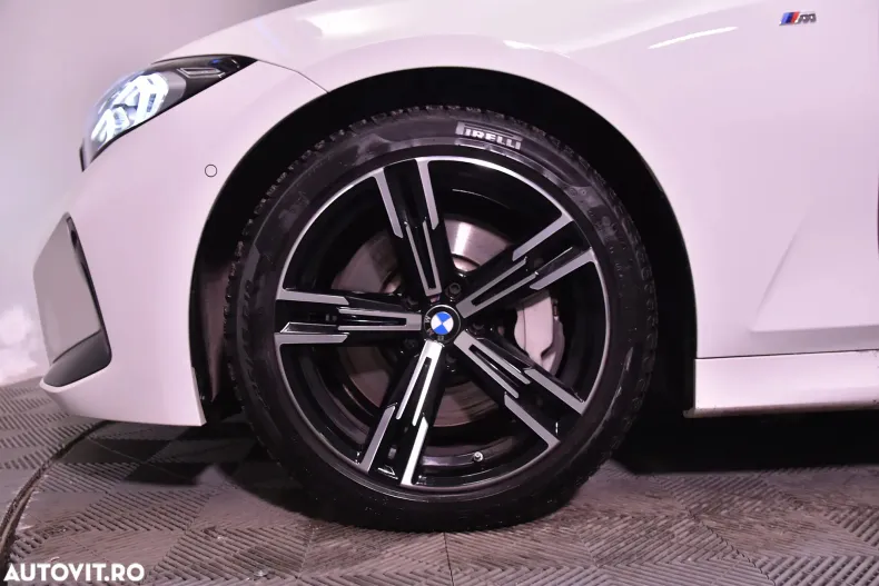 BMW Seria 3 din 2023 cu 43.079 km - oferta BMW182425 - foto 19