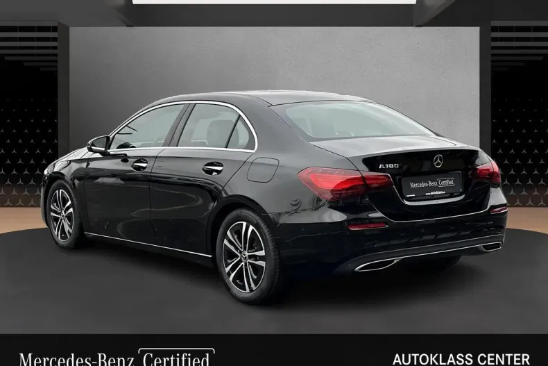 Mercedes-Benz A 180 (Clasa A) din 2024 cu 8.338 km - oferta MER182426 - foto 4