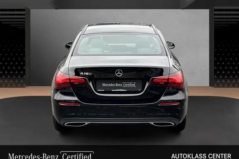 Mercedes-Benz A 180 (Clasa A) din 2024 cu 8.338 km - oferta MER182426 - foto 5