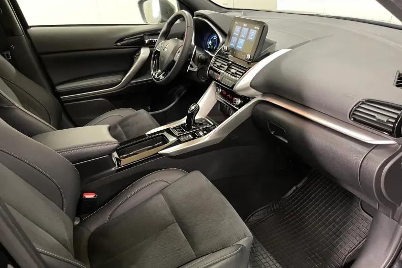 Mitsubishi Eclipse Cross din 2024 cu 11.964 km - oferta MIT182428 - foto 10