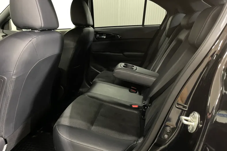 Mitsubishi Eclipse Cross din 2024 cu 11.964 km - oferta MIT182428 - foto 11