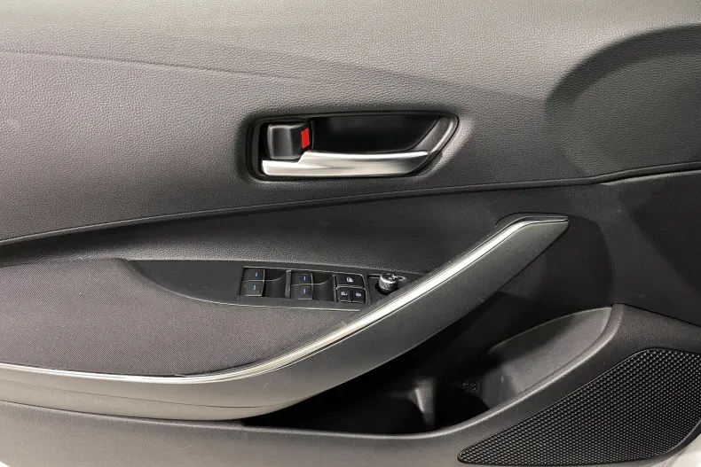 Toyota Corolla din 2021 cu 156.350 km - oferta TOY182431 - foto 18