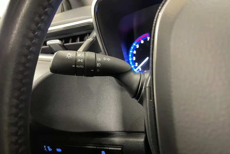 Toyota Corolla din 2021 cu 156.350 km - oferta TOY182431 - foto 20