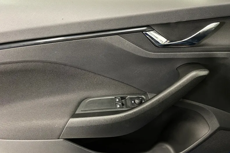 Skoda Scala din 2021 cu 45.180 km - oferta SKO182433 - foto 18