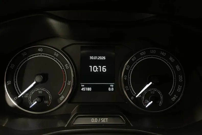 Skoda Scala din 2021 cu 45.180 km - oferta SKO182433 - foto 20