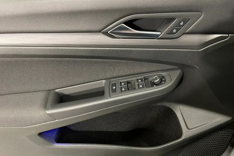 Volkswagen Golf din 2021 cu 130.168 km - oferta VOL182435 - foto 28