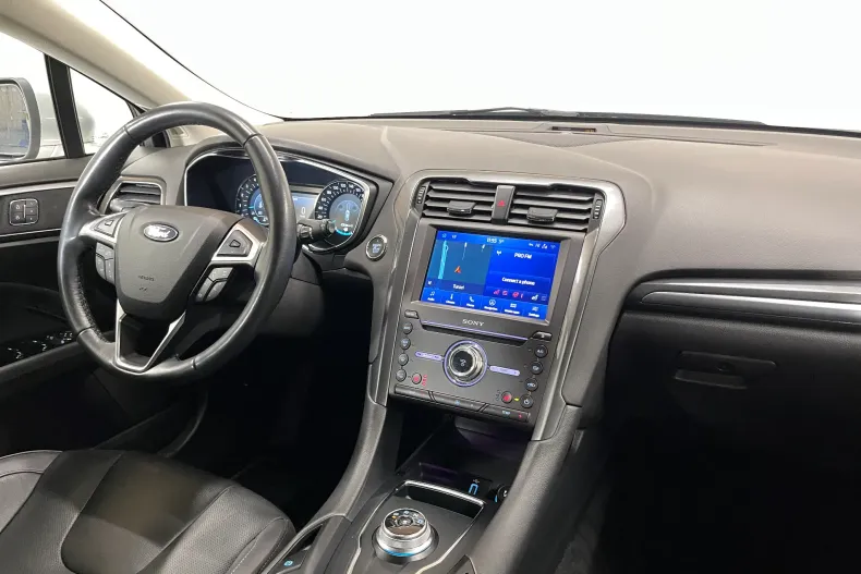 Ford Mondeo din 2020 cu 95.394 km - oferta FOR182445 - foto 8