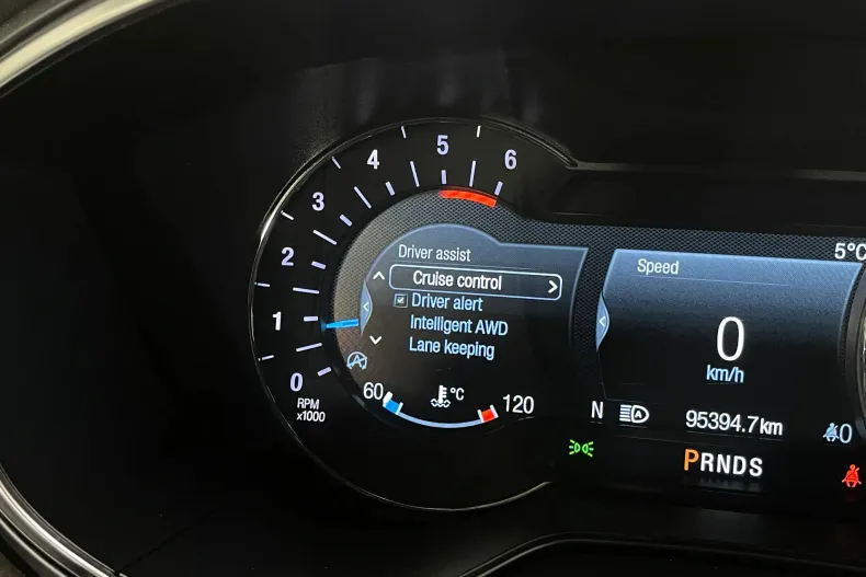 Ford Mondeo din 2020 cu 95.394 km - oferta FOR182445 - foto 29