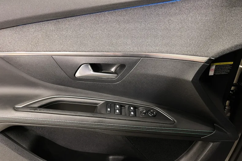 Peugeot 3008 din 2021 cu 94.910 km - oferta PEU182448 - foto 27