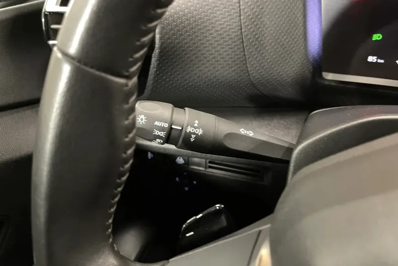 Citroën C4 din 2022 cu 100.117 km - oferta CIT182451 - foto 27