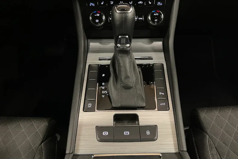 Skoda Superb din 2020 cu 114.153 km - oferta SKO182454 - foto 21